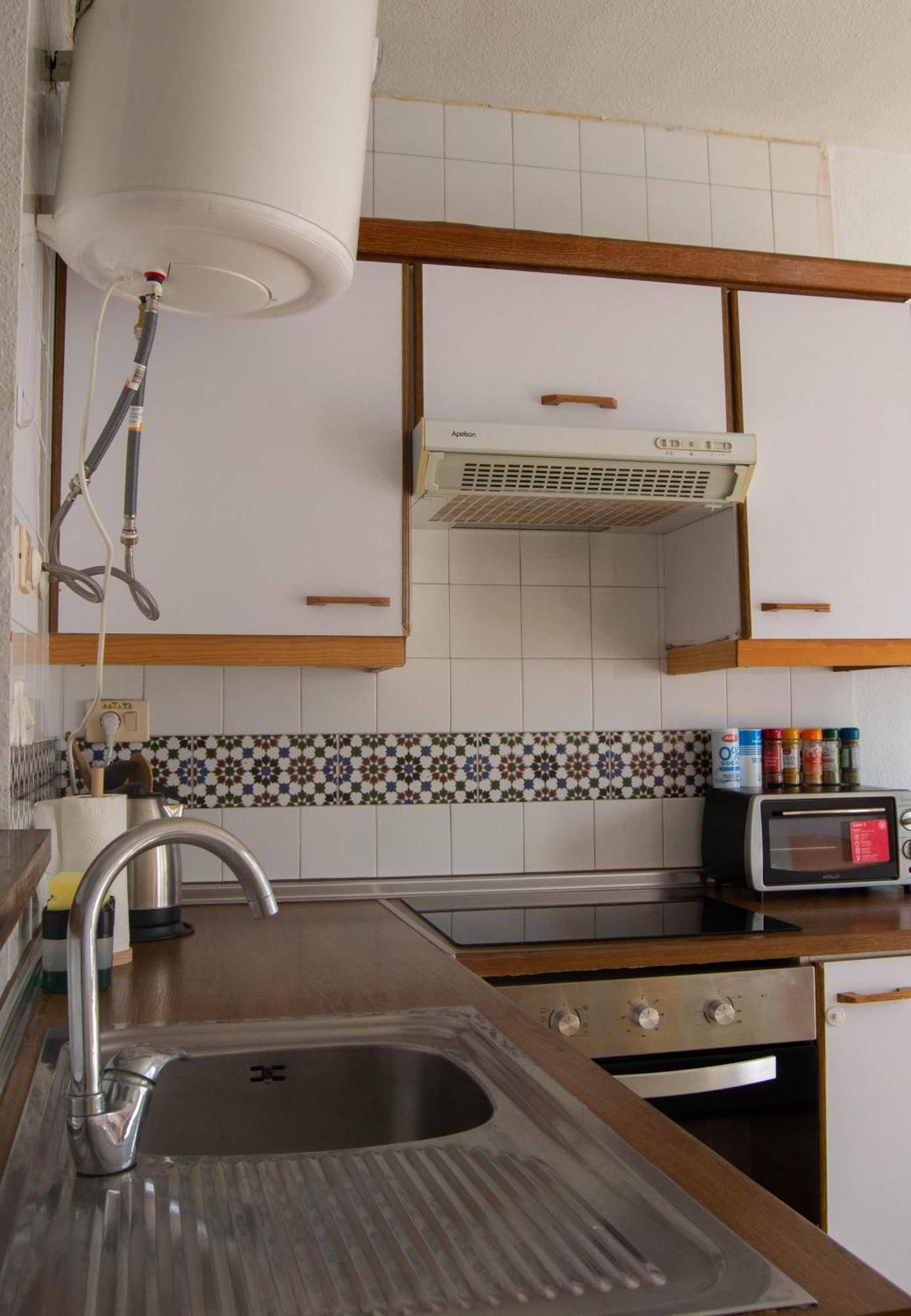 Apartment Los Locos Beach With Balcony And Wi-Fi 托雷维耶哈 外观 照片