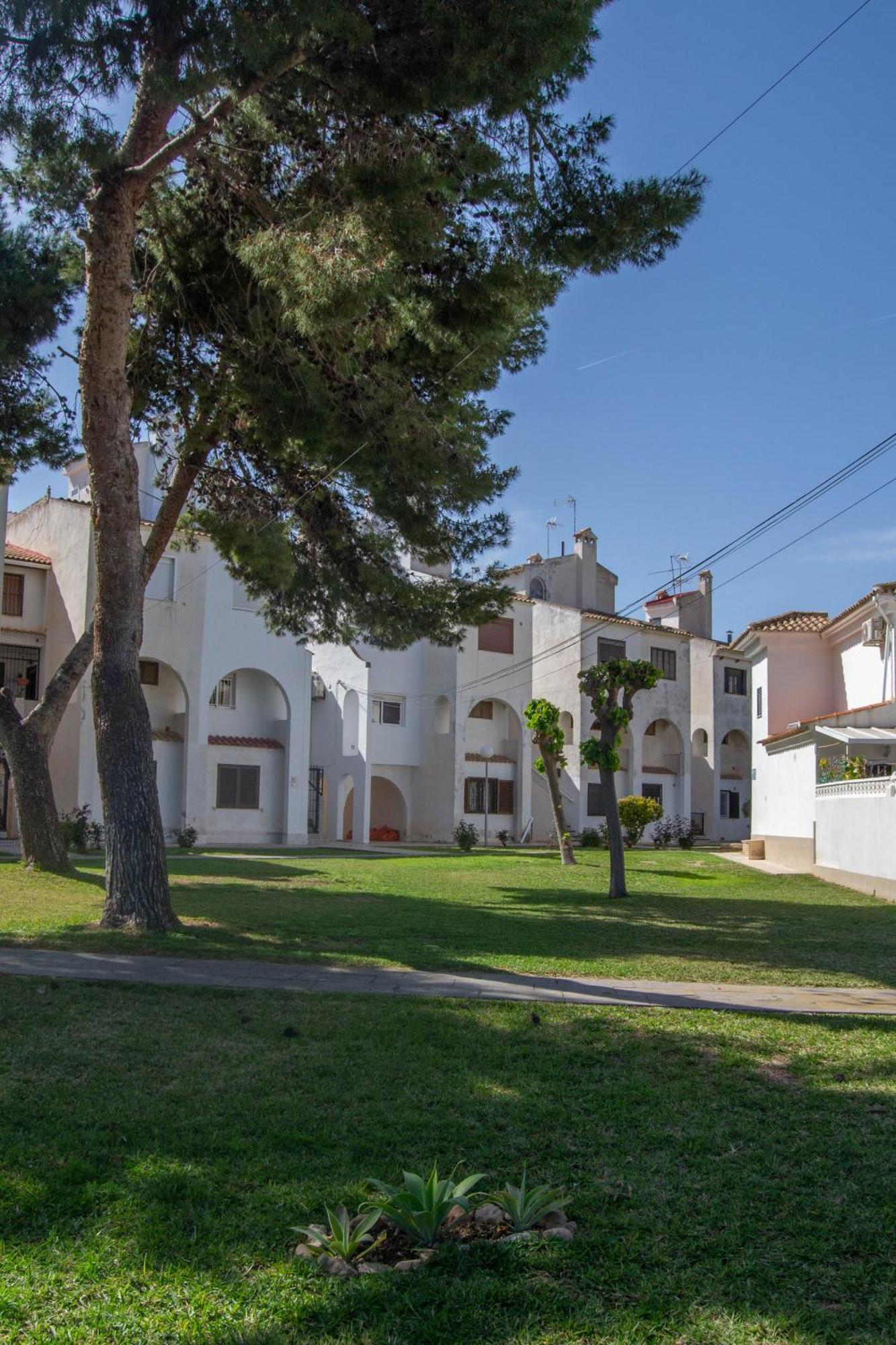 Apartment Los Locos Beach With Balcony And Wi-Fi 托雷维耶哈 外观 照片